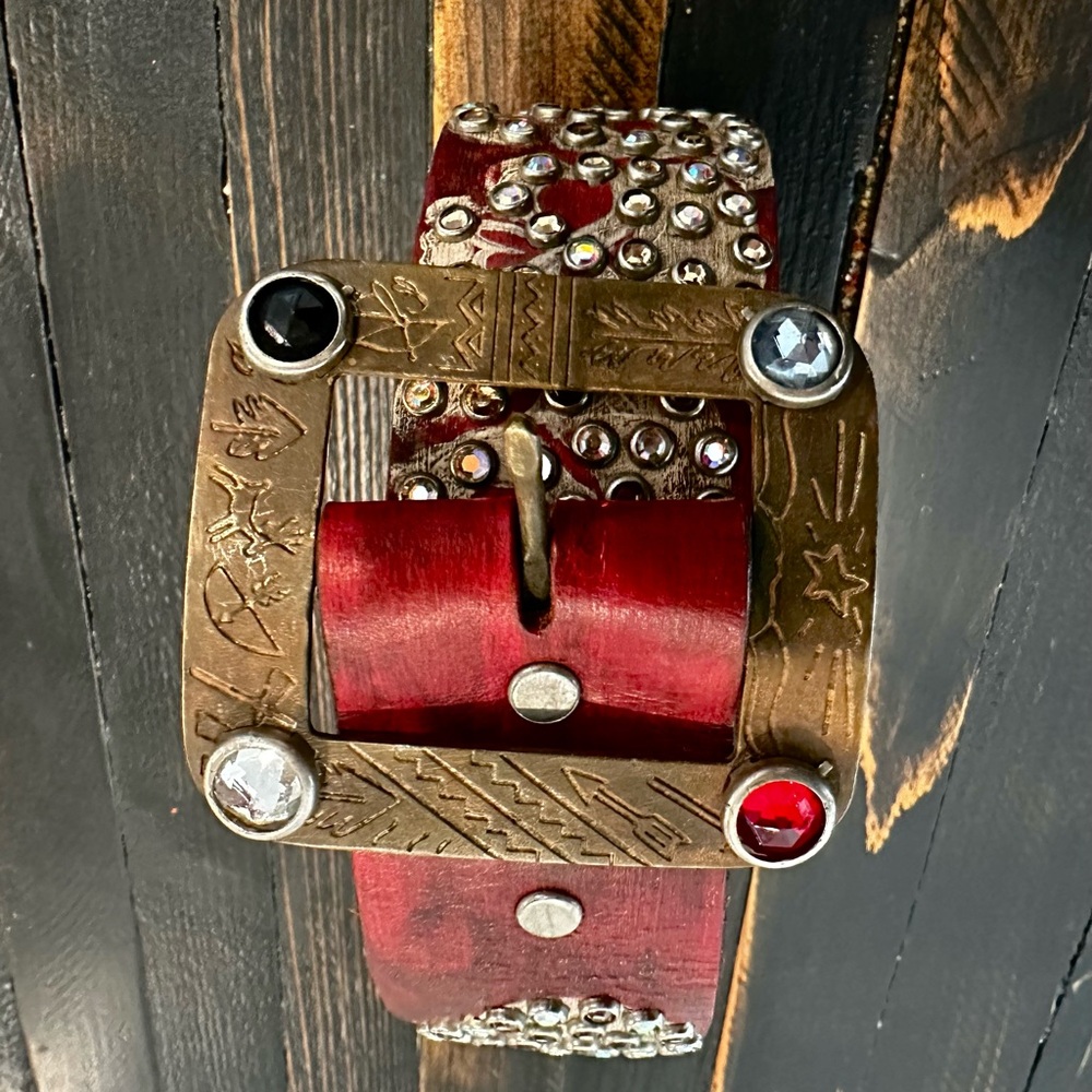 The Great China Wall Red and Gold Belt with Gem Accents